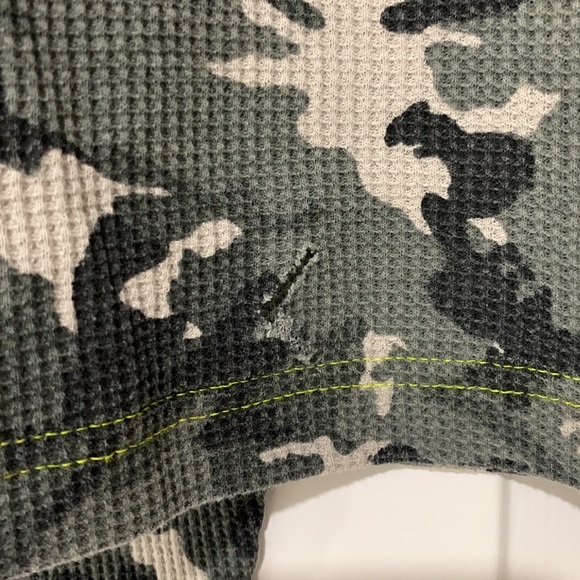 Magellan Outdoors Camo Thermals Unisex - Picture 5 of 8